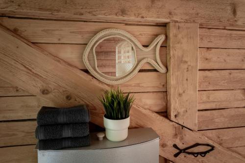 Laivu māja Ezerkrasti-2 (Laivu maja Ezerkrasti-2) in Aluksne