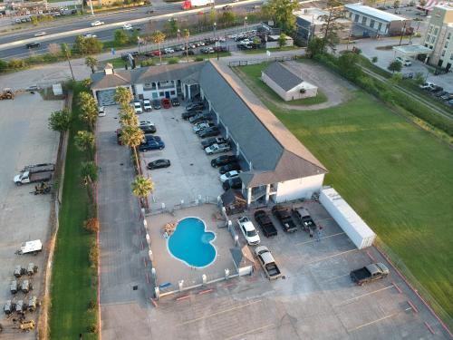Piscina, Extended Stay Inn & Suites in Channelview