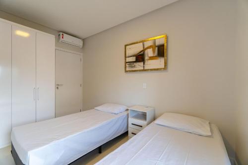 Apartment image 6