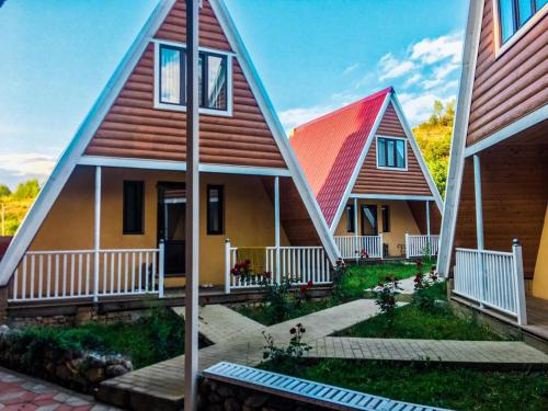 Kanym Guest Complex, Karakol (foto 3)