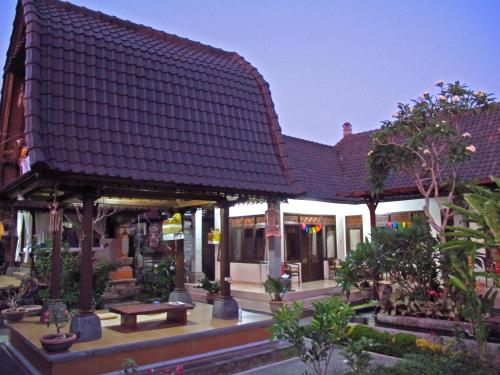 Bucu Guest House 4