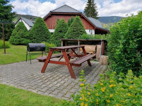 Apartmány 670 pod Lysou horou (Apartmany 670 pod Lysou horou) in Rokitņica nad Jizerou