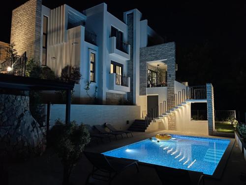Villa Pine, Bar (foto 7)