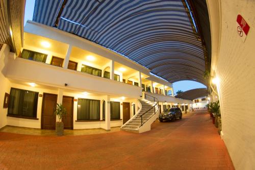 . HOTEL RICARLO