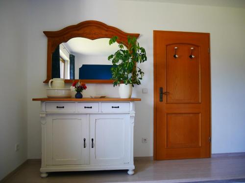 Ferienwohnung Eichkatzel in Zell, Deutschland