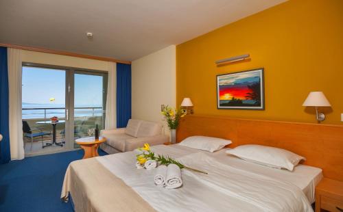 Superior Double or Twin Room with Sea View