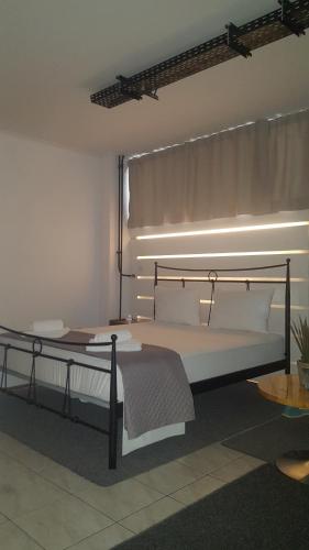 Studio V3st & Parking, Larissa (photo 9)