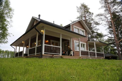 Villa Haapaniemi - Accommodation - Iisalmi