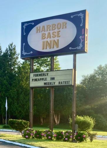 Harbor Base Inn