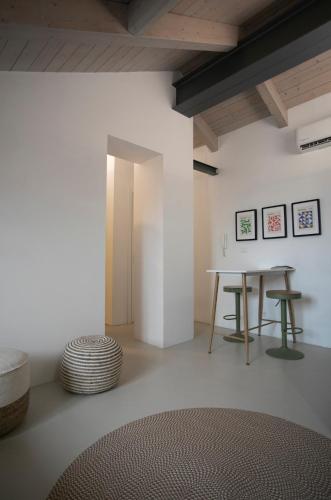 Cibrario Cit Apartment _ Circle, Turin (photo 2)