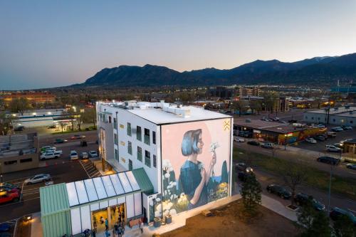 Kinship Landing in Colorado Springs, USA