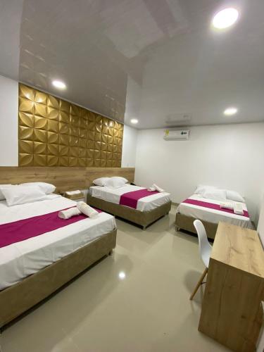 3 double beds