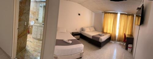 Standard Double Room image 8