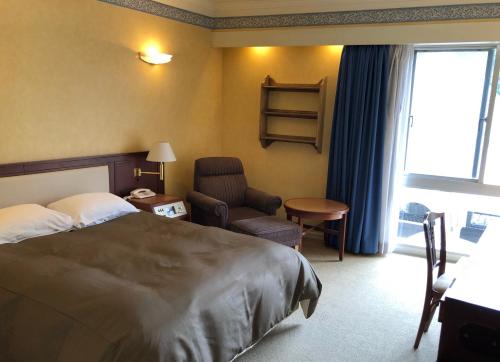 Double Room with Garden View - Non-Smoking