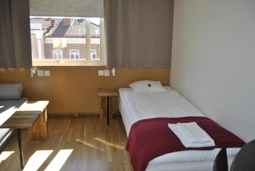 Ronneby Cityhotell - Tap to explore photos