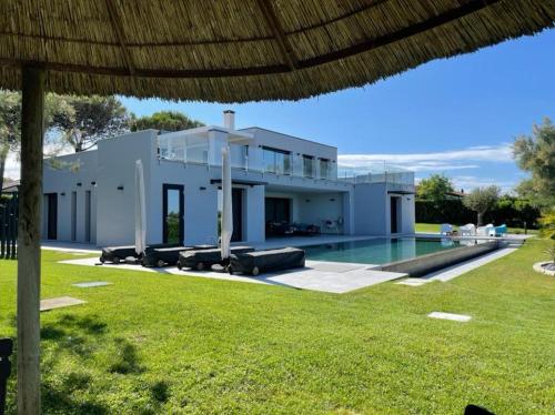  Fantastic Villa with Private Pool - Luxury Holidays on Private Island Albarella in Isola Albarella