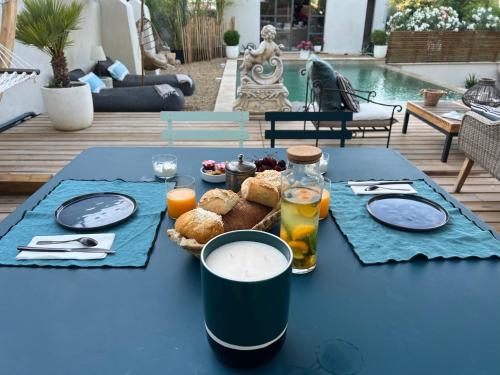 La Chambre Cézanne 2