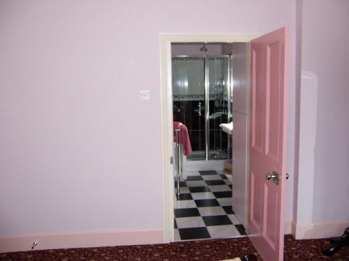 Foundry Masters House - image 6