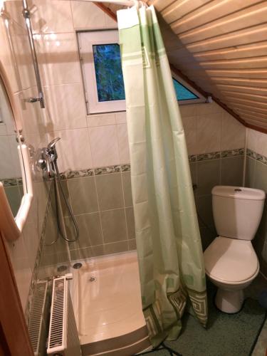 Cottage (6 Adults) image 2
