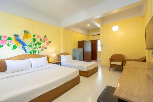 room detail thumbnail 0