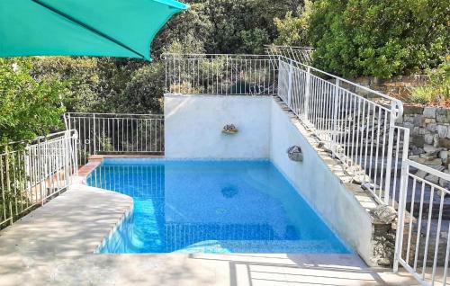 Amazing Apartment In Nyons With Outdoor Swimming Pool And 1 Bedrooms - Location saisonnière - Nyons