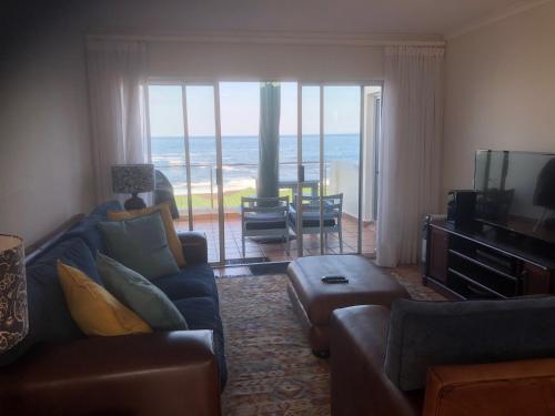 Whale Rock Estate Hermanus sea view apartment in Hermanus