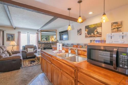 Lakeside Condo - image 12