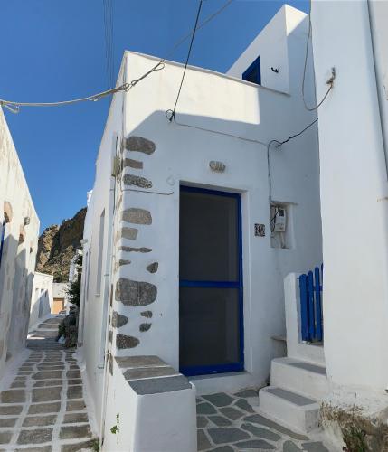 Serifos Chroma