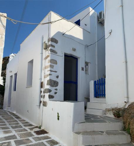 Serifos Chroma