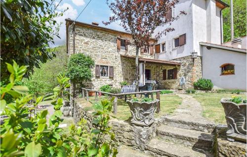  Casale La Torretta, Ferienwohnung in Pontepetri