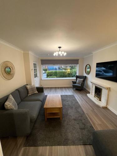 Cosy 2 Bedroom Family Home In Glasgow City