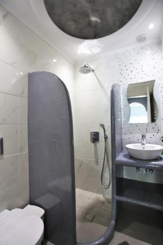 Dimitris Villa – Kamari, UT
