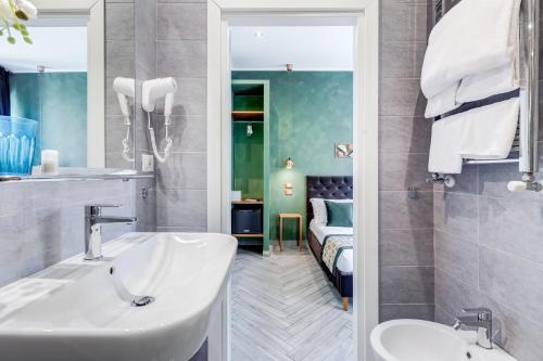 Ripetta Terrace Suites - image 10