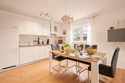 Ferien-Apartment Auenwald - mit priv Strandzugang in Friedrichshafen, Deutschland
