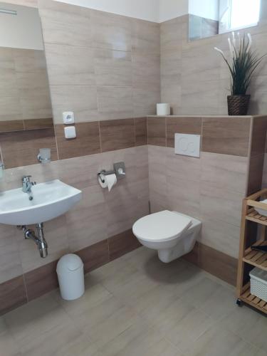 Penzion ENO - Kelčany