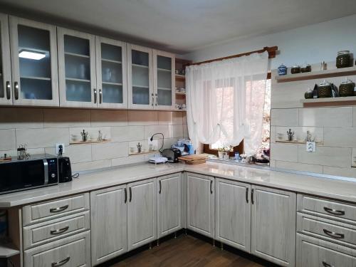 кухня, Izvorul Maleii in Petrila