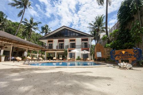 Exterior view, Microtel by Wyndham Boracay in Diniwid