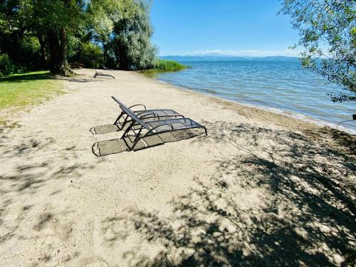 Ferien-Apartment Irisblüte - mit priv Strandzugang