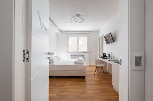 Helios Guest House 5