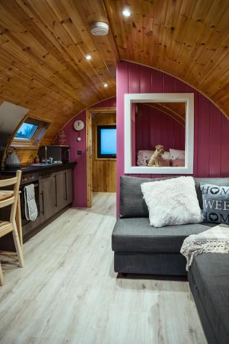 2 double beds