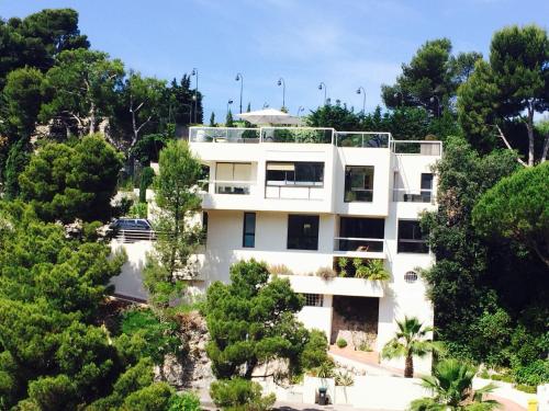 Villa de luxe Parc Talabot avec piscine gîte à louer Plage du Prado