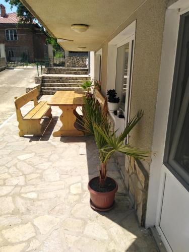 Panayotovi Guest House in Byala