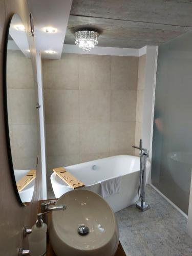 Deluxe Double Studio