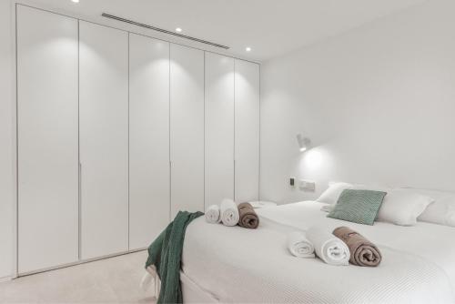 Two-Bedroom House image 6