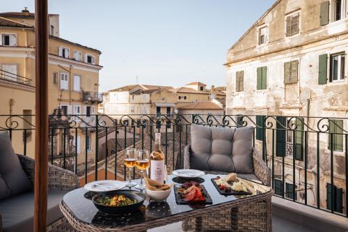 발코니/테라스, New York Luxury Suites in 코르푸 섬