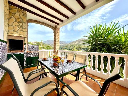 Villa Nuria - Tap to explore photos