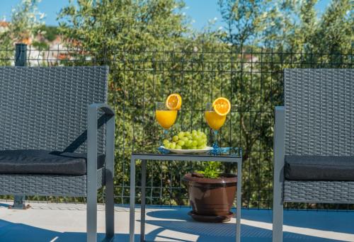 Poolincluded - Holiday Home Maslina in Donji Lepuri