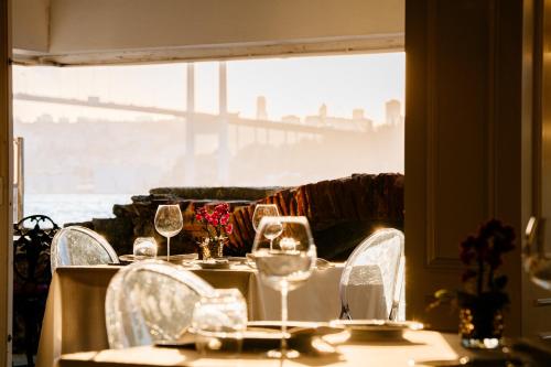 Bosphorus Palace Hotel, Istanbul (photo 8)