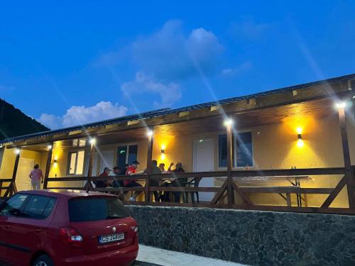 Viesnīcas āriene, Cabana Vărad Coronini (Cabana Varad Coronini) in Coronini