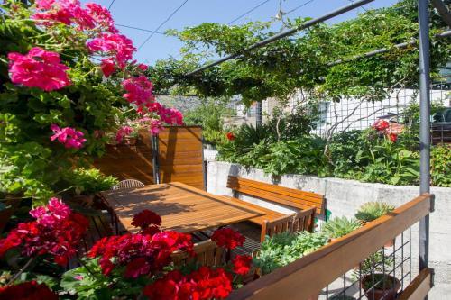  Apartman Tony in Žrnovnica